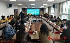 <b><b>食物添加剂不等于不法添加</b></b>